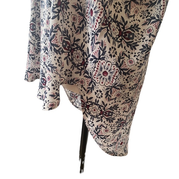 Loft | white floral asymmetrical top - Picture 5 of 6